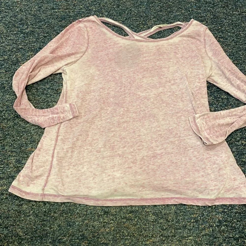 Cyrus Criss Cross top sz. XL